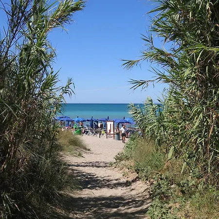 منتزه العطل Village Baia Del Marinaio 3*